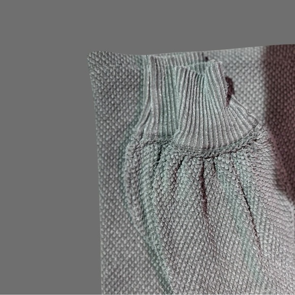 We The Free Small Womens Cozy Soft Texture Knit Mock Neck Pullover Black Gray - Picture 4 of 11